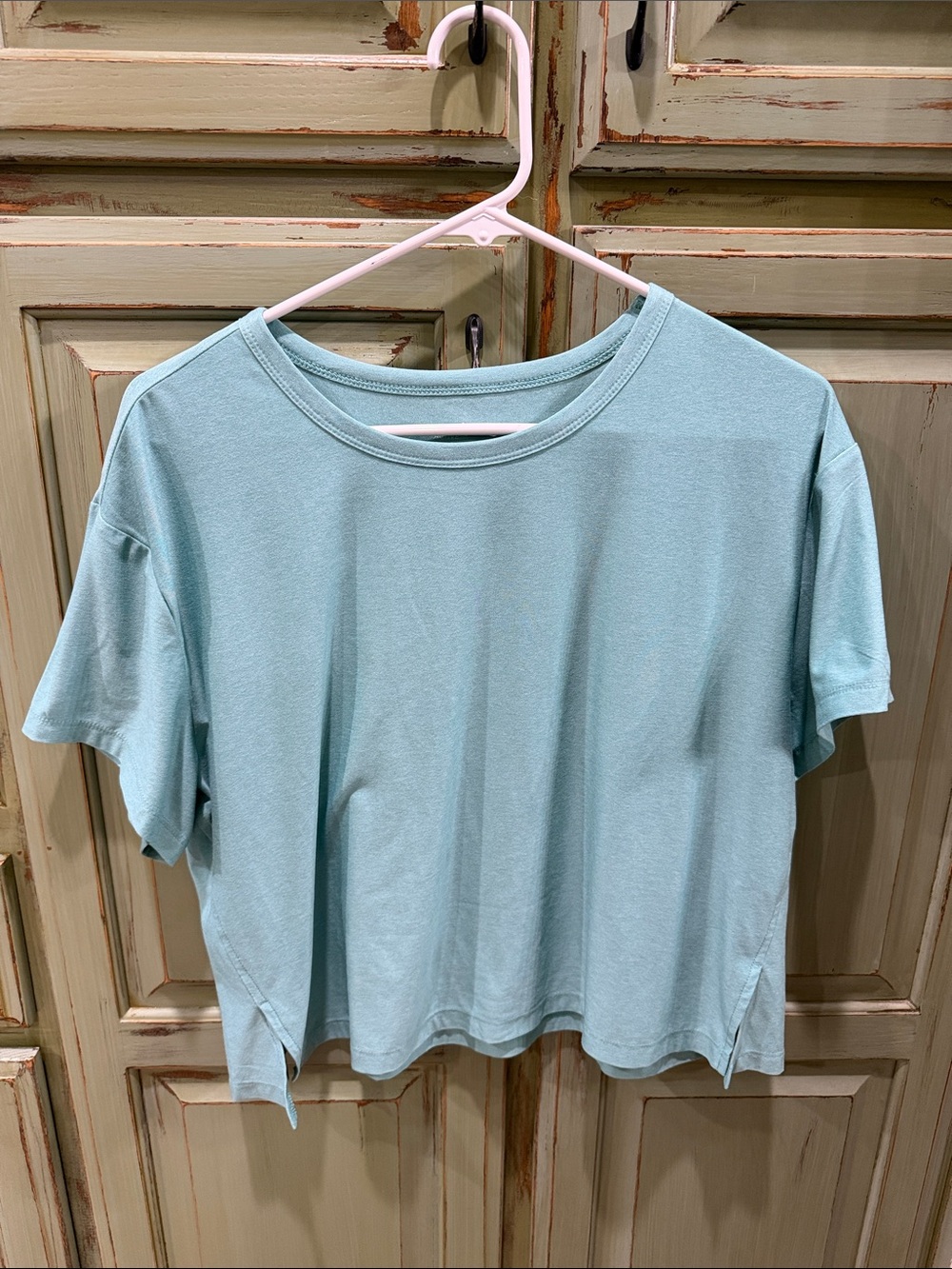 Old Navy Cropped Crew Neck Tee